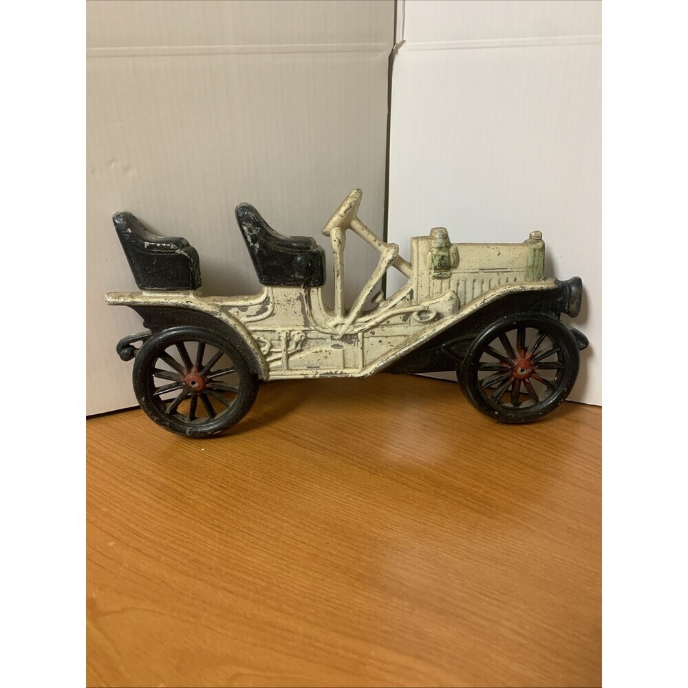 Vintage Buick 1910 Car Cast Metal Wall Hanging 11”x6”